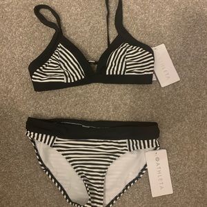 NWOT Athleta size small bikini
